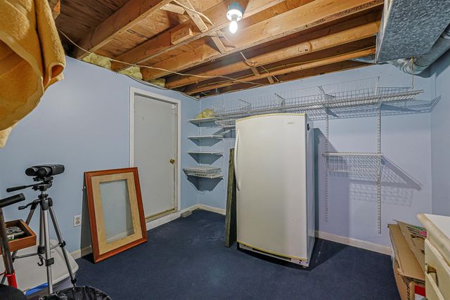 39 Salmon Falls Road, Rochester, NH 03868