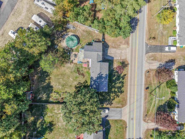 39 Salmon Falls Road, Rochester, NH 03868