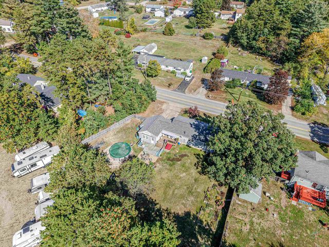 39 Salmon Falls Road, Rochester, NH 03868