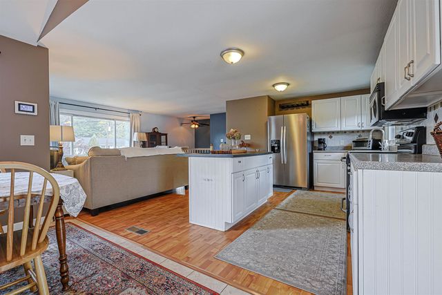39 Salmon Falls Road, Rochester, NH 03868