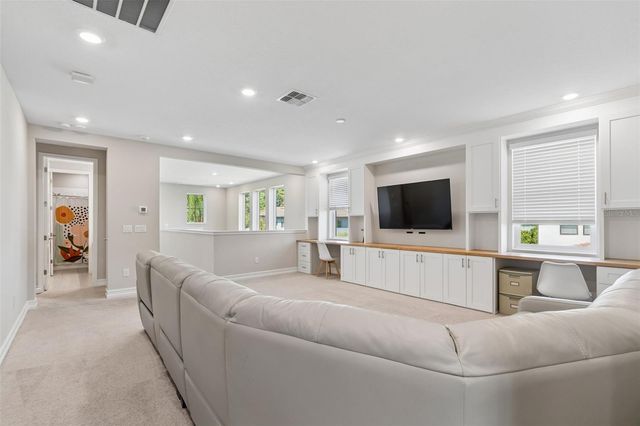19165 PEASE PLACE, Lutz, FL 33558
