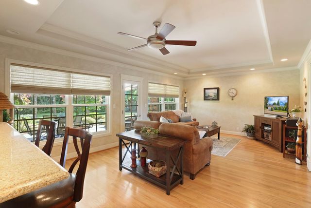 704 Rimby Ave, Lodi, CA 95240