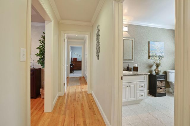 704 Rimby Ave, Lodi, CA 95240