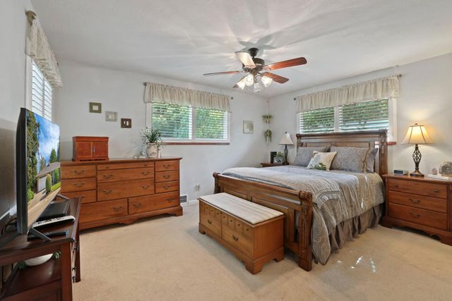 704 Rimby Ave, Lodi, CA 95240