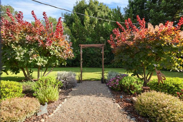 704 Rimby Ave, Lodi, CA 95240
