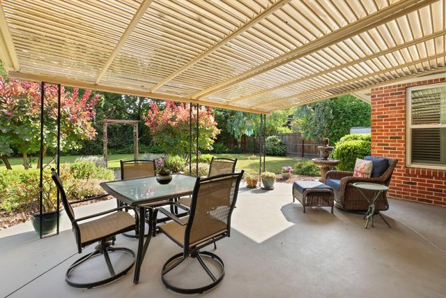 704 Rimby Ave, Lodi, CA 95240