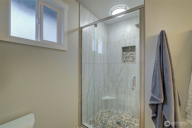 13227 NE 130th Place, Kirkland, WA 98034