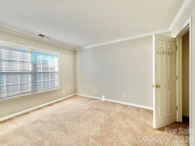 2762 Thornbush Court, Charlotte, NC 28270