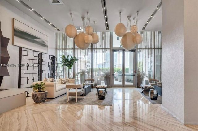 2900 NE 7th Ave 3301, Miami, FL 33137