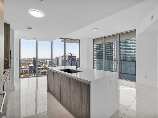 2900 NE 7th Ave 3301, Miami, FL 33137