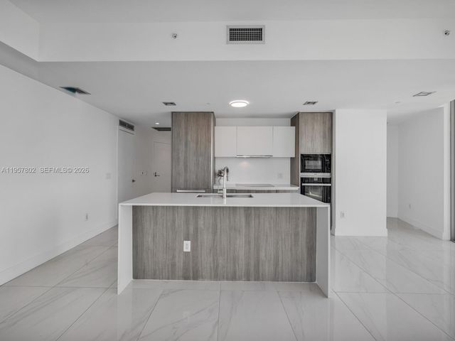 2900 NE 7th Ave 3301, Miami, FL 33137