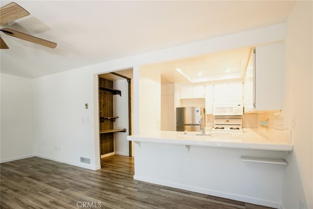 17072 PCH 104, Huntington Beach, CA 92649