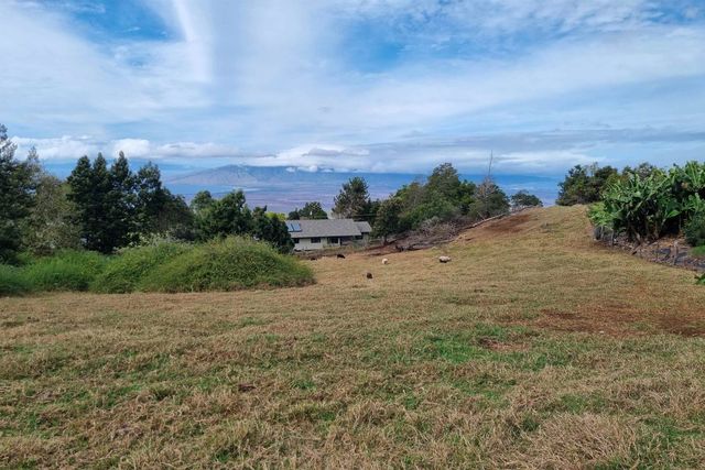 850 Kekaulike Ave Unit B, Kula, HI 96790