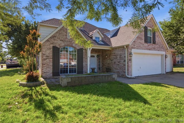 1812 S Dogwood Place, Broken Arrow, OK 74012
