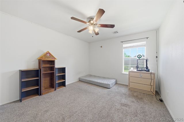 1812 S Dogwood Place, Broken Arrow, OK 74012
