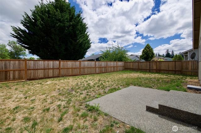 15207 Carter Loop SE, Yelm, WA 98597