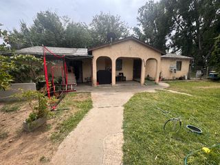 2536 Parkdale Dr, Modesto, CA 95358