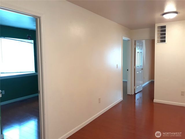 1028 NW Poppy Court, Silverdale, WA 98383