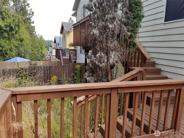 1028 NW Poppy Court, Silverdale, WA 98383