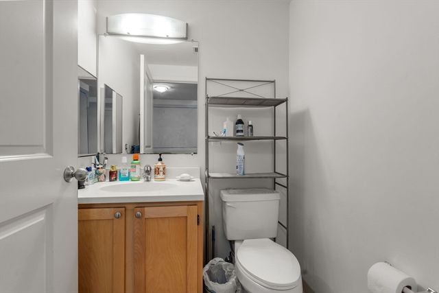 113 Sumner St 23, Boston, MA 02128