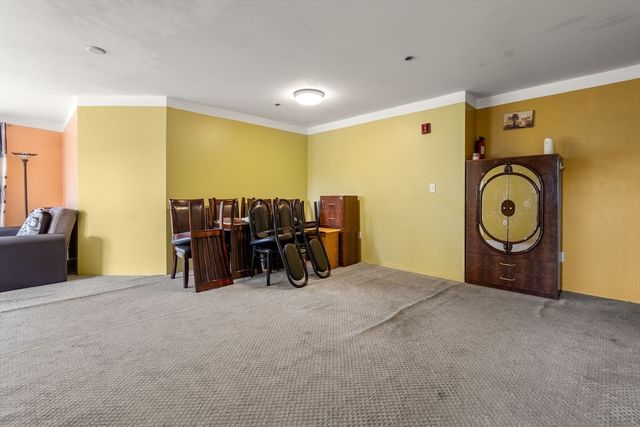 113 Sumner St 23, Boston, MA 02128