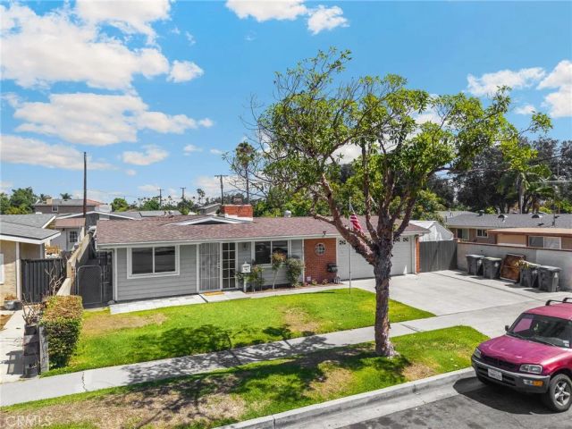4309 W Kent, Santa Ana, CA 92704