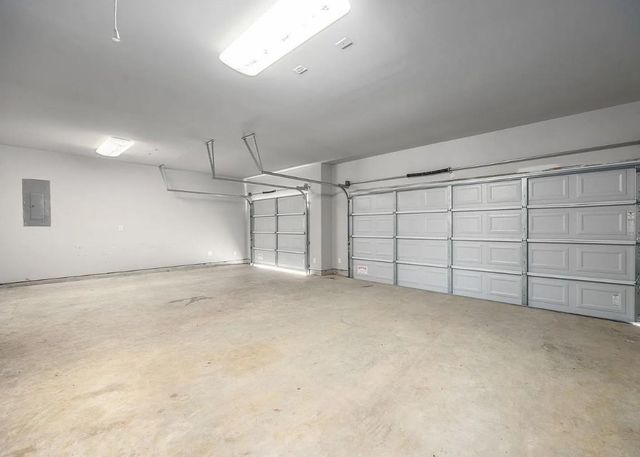 26579 Pin Oak Drive, Hempstead, TX 77445