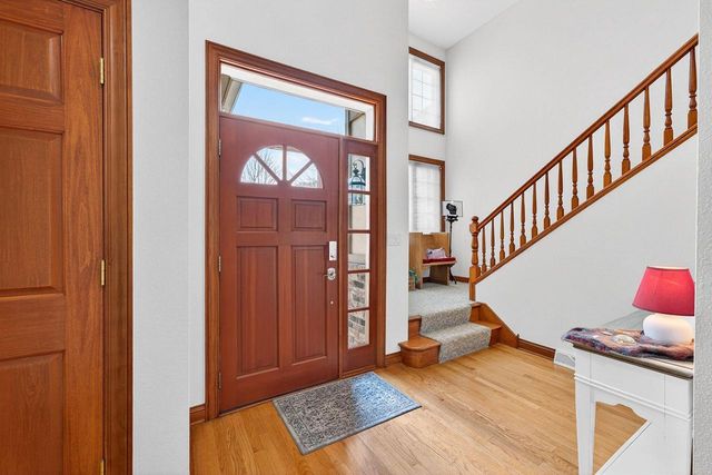 8623 Country Club DRIVE, Franklin, WI 53132