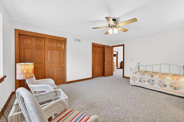 8623 Country Club DRIVE, Franklin, WI 53132