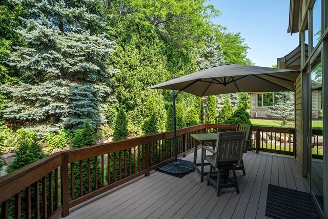 8623 Country Club DRIVE, Franklin, WI 53132