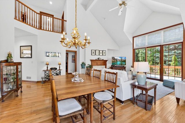 8623 Country Club DRIVE, Franklin, WI 53132