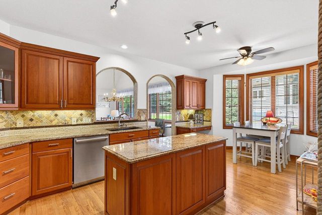 8623 Country Club DRIVE, Franklin, WI 53132