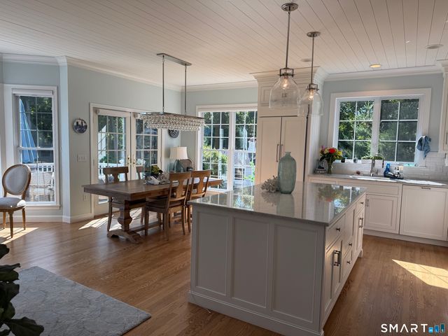 21-1 Haywagon Drive, Old Lyme, CT 06371