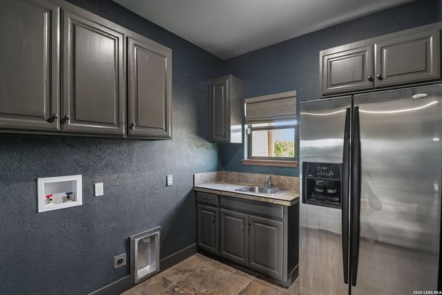 1611 Saddlewood Blvd, Kerrville, TX 78028