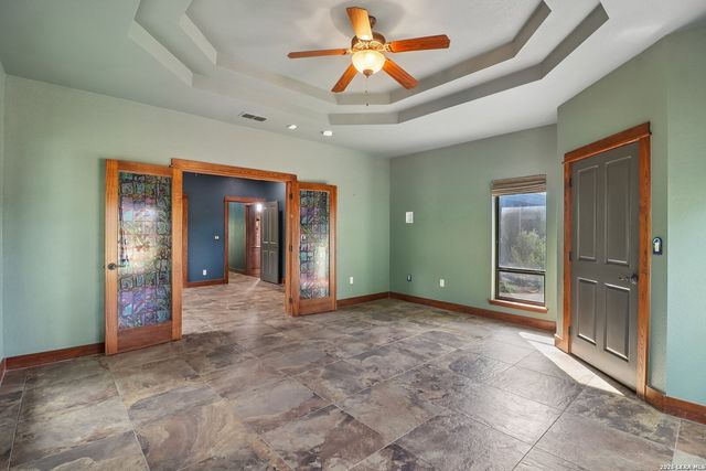1611 Saddlewood Blvd, Kerrville, TX 78028