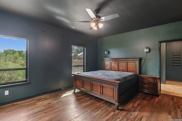 1611 Saddlewood Blvd, Kerrville, TX 78028