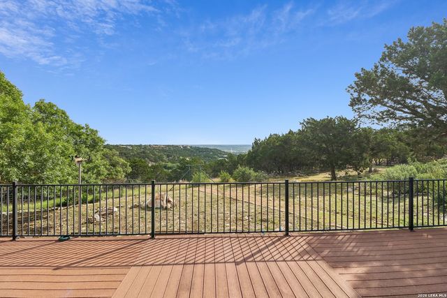 1611 Saddlewood Blvd, Kerrville, TX 78028