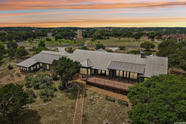 1611 Saddlewood Blvd, Kerrville, TX 78028