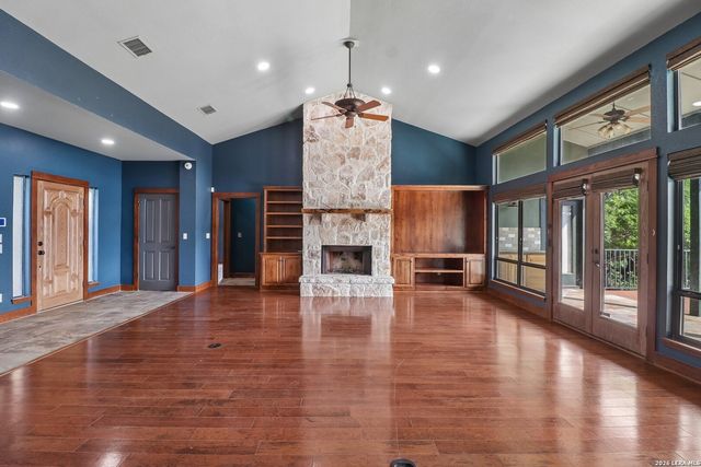 1611 Saddlewood Blvd, Kerrville, TX 78028