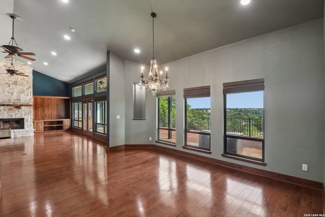 1611 Saddlewood Blvd, Kerrville, TX 78028