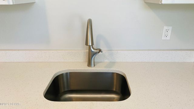 914 N Wild Olive Ave Unit 912, Daytona Beach, FL 32118