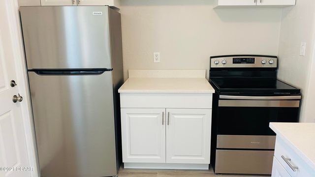 914 N Wild Olive Ave Unit 912, Daytona Beach, FL 32118