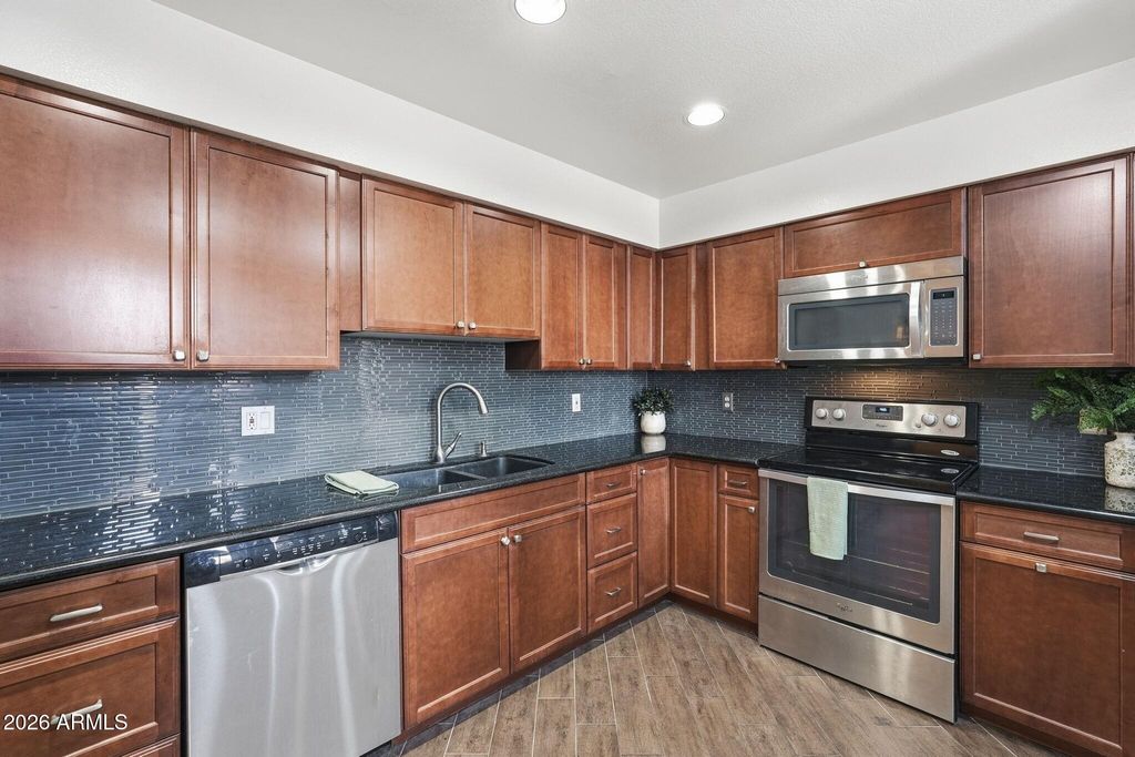 9450 N 94TH Place 119, Scottsdale, AZ 85258