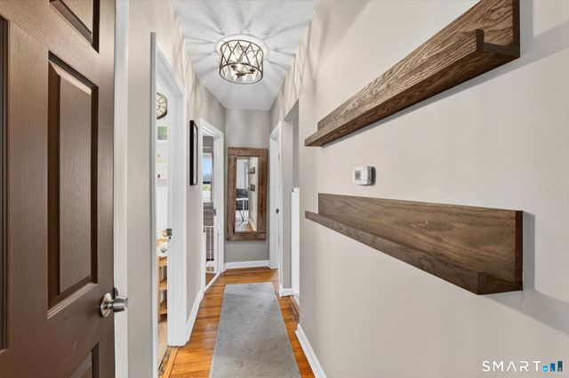 610 East Street South, Suffield, CT 06078