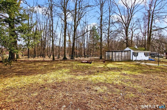 610 East Street South, Suffield, CT 06078