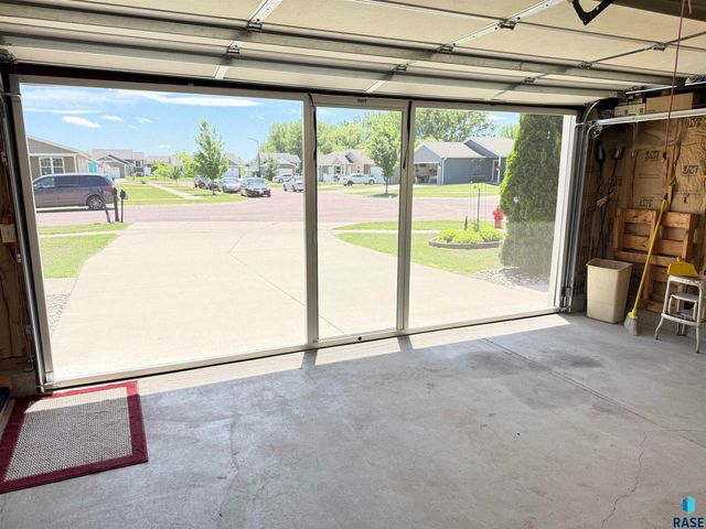 1129 Pactola CV Cove, Brookings, SD 57006