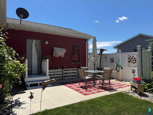 1129 Pactola CV Cove, Brookings, SD 57006