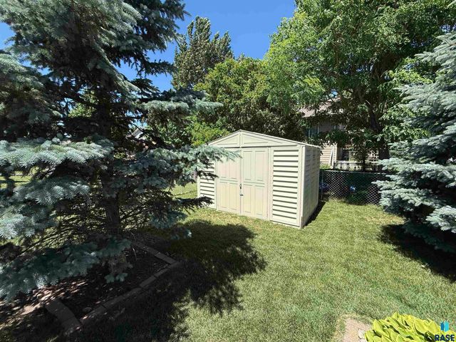 1129 Pactola CV Cove, Brookings, SD 57006