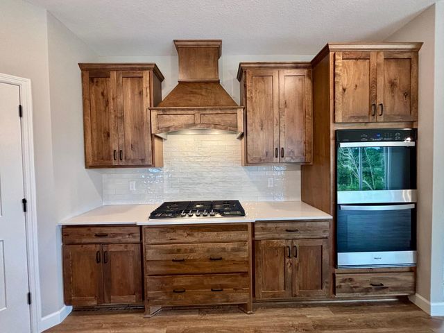 916 Kepler Avenue NE, Hanover, MN 55341