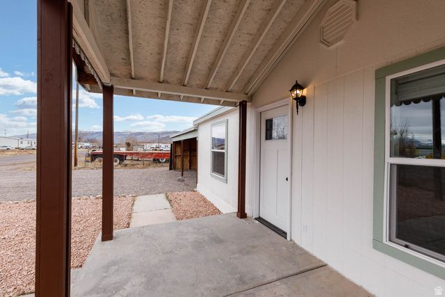 371 E 1200 S, Elsinore, UT 84724